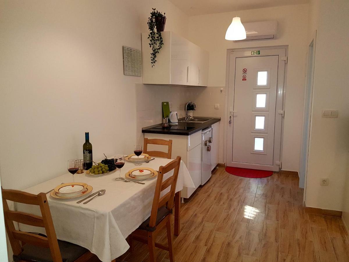Topic Hill Apartments Сплит Экстерьер фото