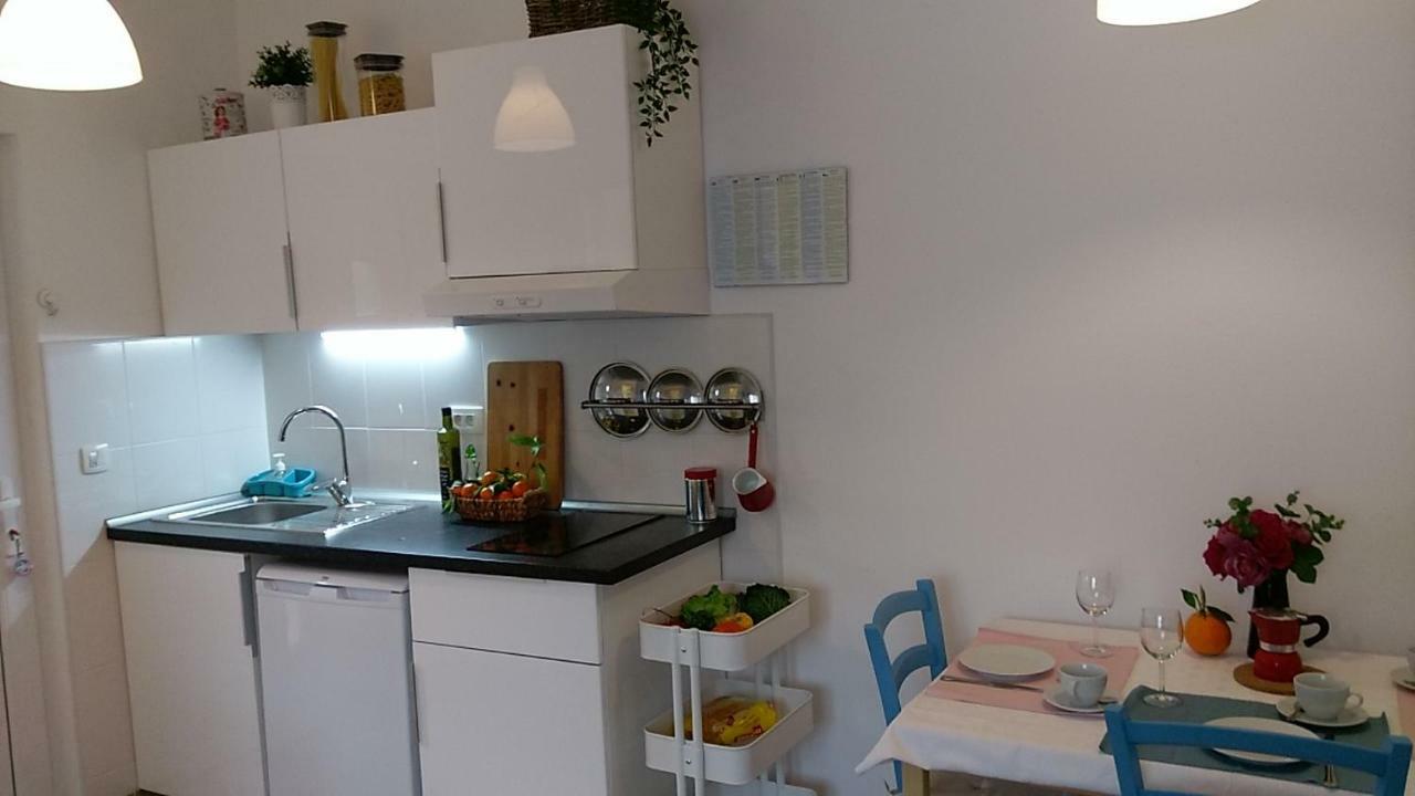 Topic Hill Apartments Сплит Экстерьер фото